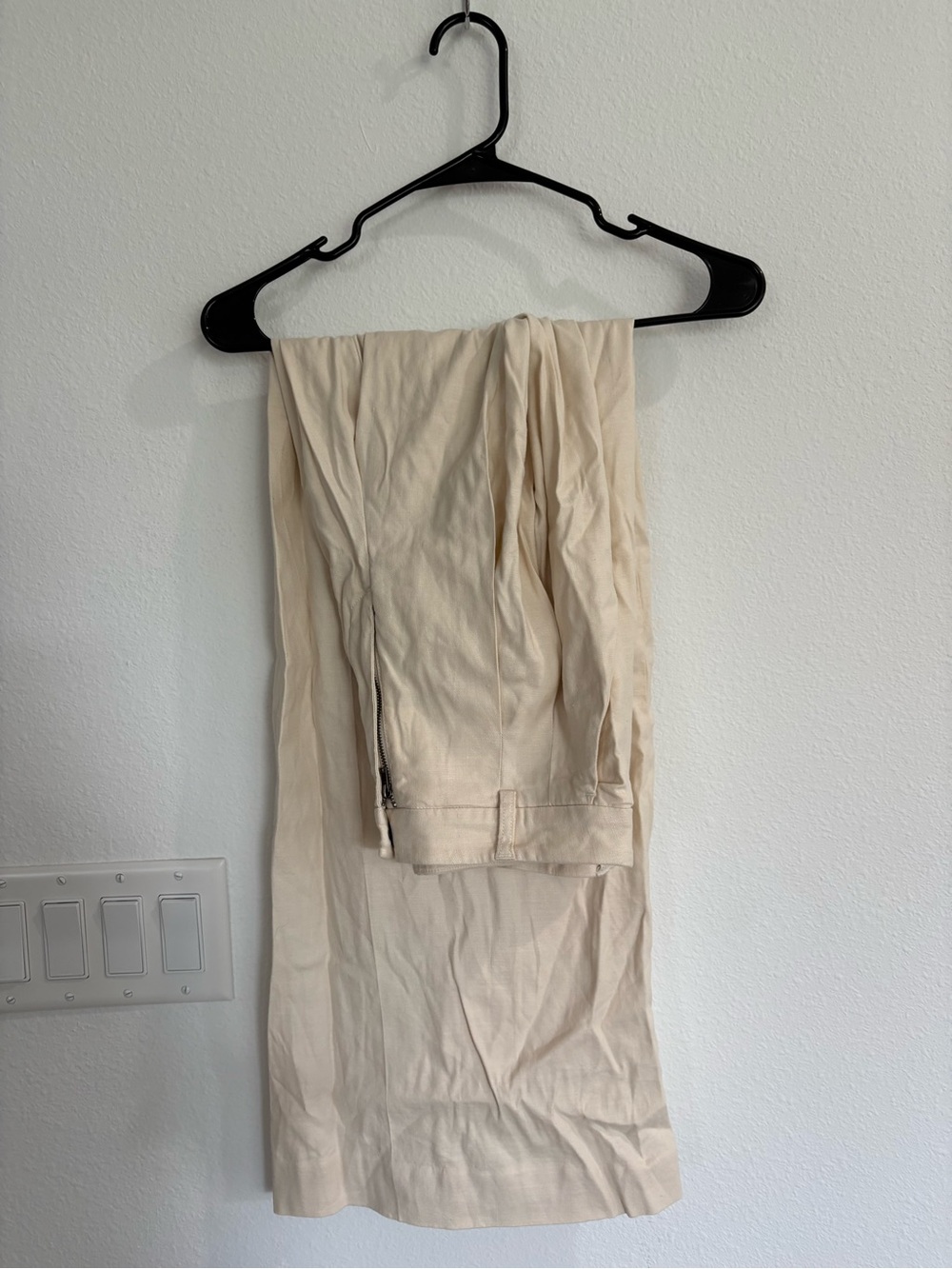 Maeve Cream Straight-Leg Pants with Zipper